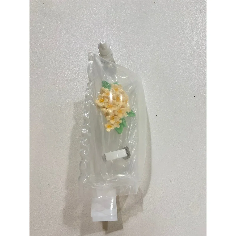 Floral Car Air Vent Fragrance Diffuser - Fresh Gardenia & Freesia Scent new